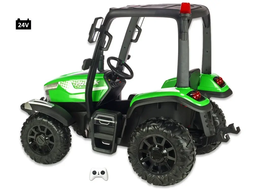 Traktor Blast s kabinou a vlekem, DO, zelený