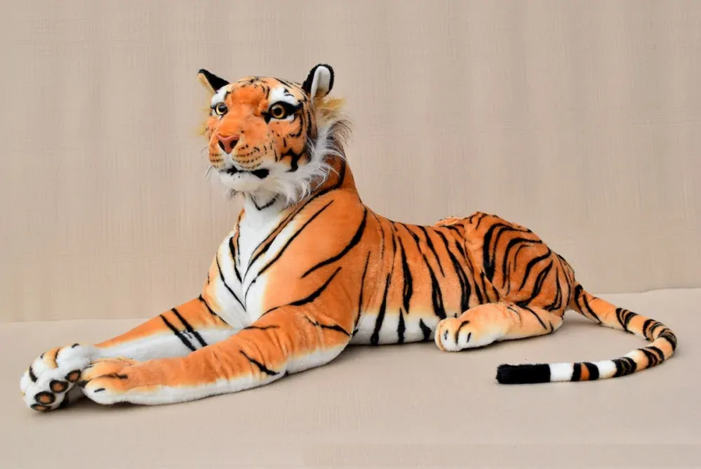 Velký plyšový tygr ležící, délka 170 cm, oranžový